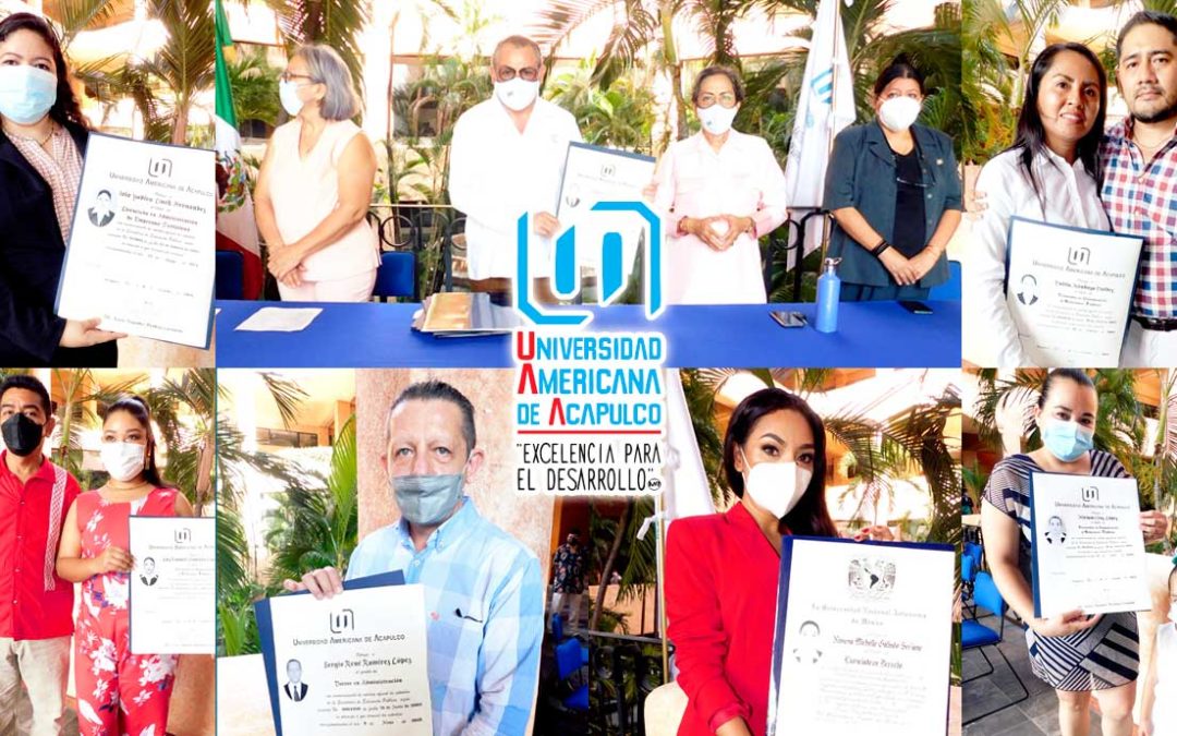 ENTREGA DE TITULOS PROFESIONALES EN LA UNIVERSIDAD AMERICANA DE ACAPULCO