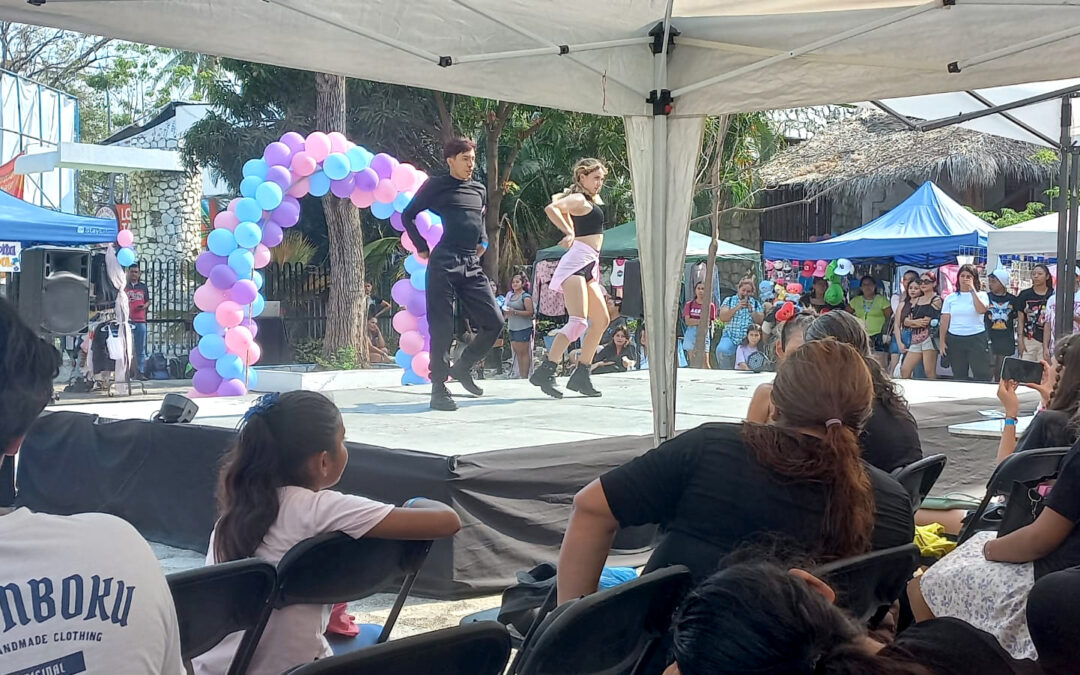 REALIZAN CONCURSO DE K DREAM EN LA UNIVERSIDAD AMERICANA DE ACAPULCO